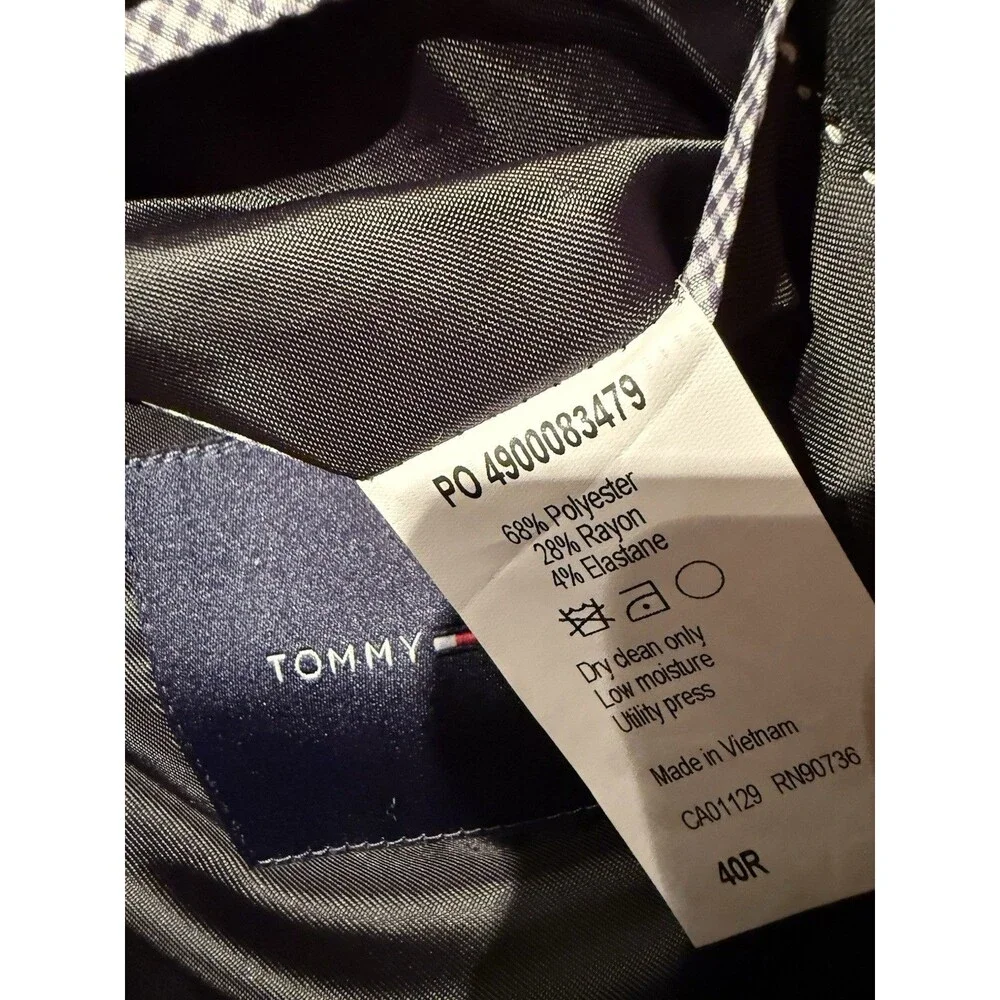 NEW- Tommy Hilfiger Mens Modern Fit Tuxedo Black Jacket Blazer 40 R $230.00